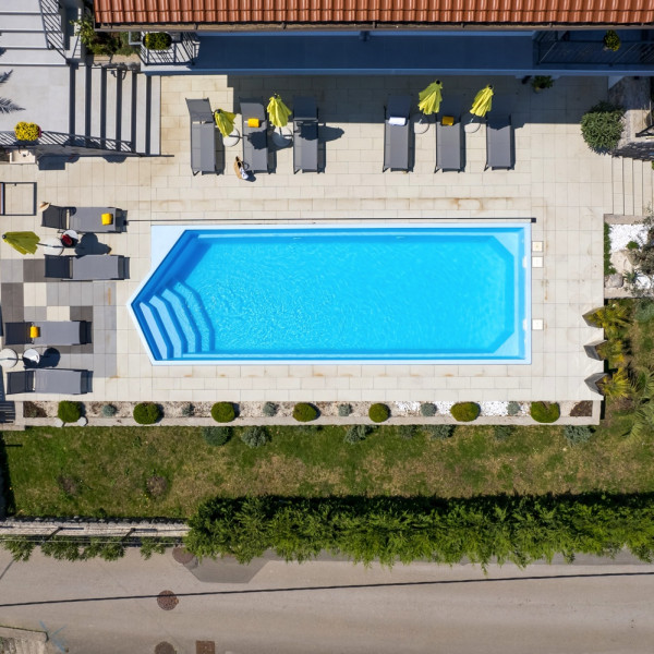 Casa Mills, Casa Mills Poljane
