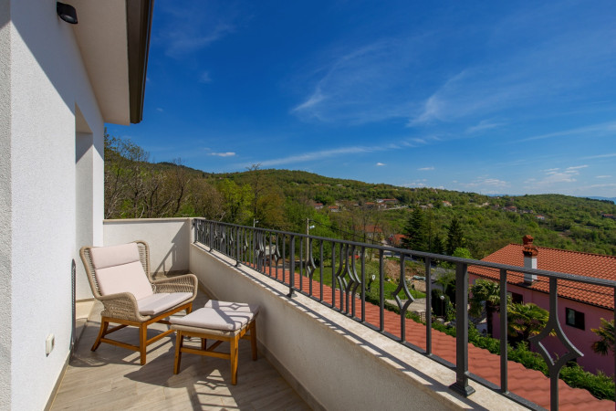 Interno, Casa Mills Poljane