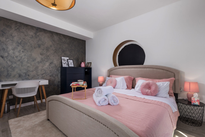 Interno, Casa Mills Poljane