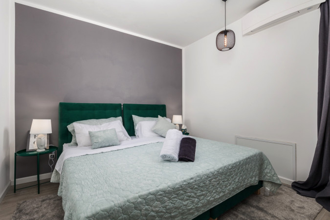 Interno, Casa Mills Poljane