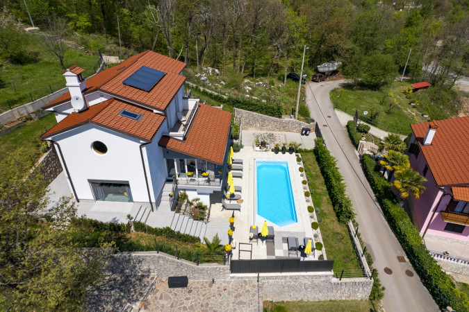 Esterno, Casa Mills Poljane